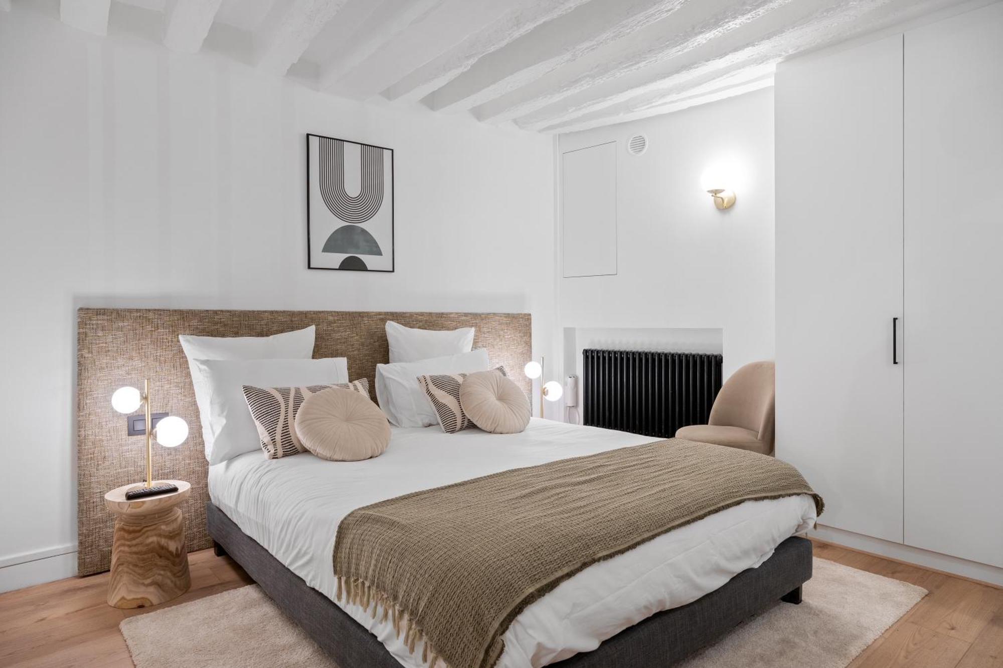 Cosy A 9 Min A Pied De La Cathedrale Notre Dame Apartment *