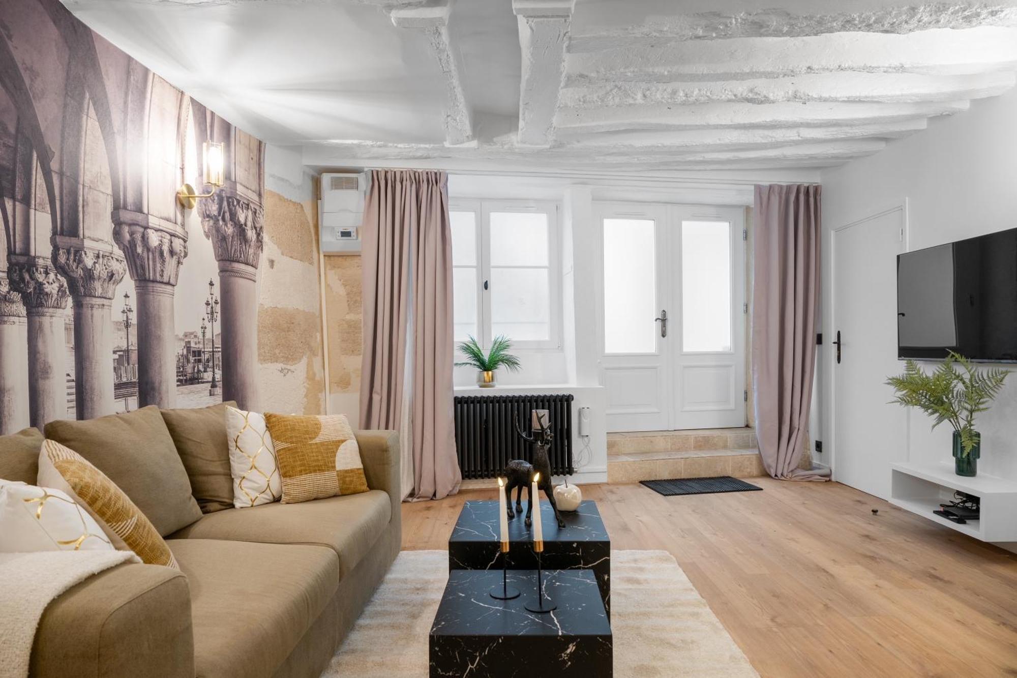 Appartamento Cosy A 9 Min A Pied De La Cathedrale Notre Dame Parigi