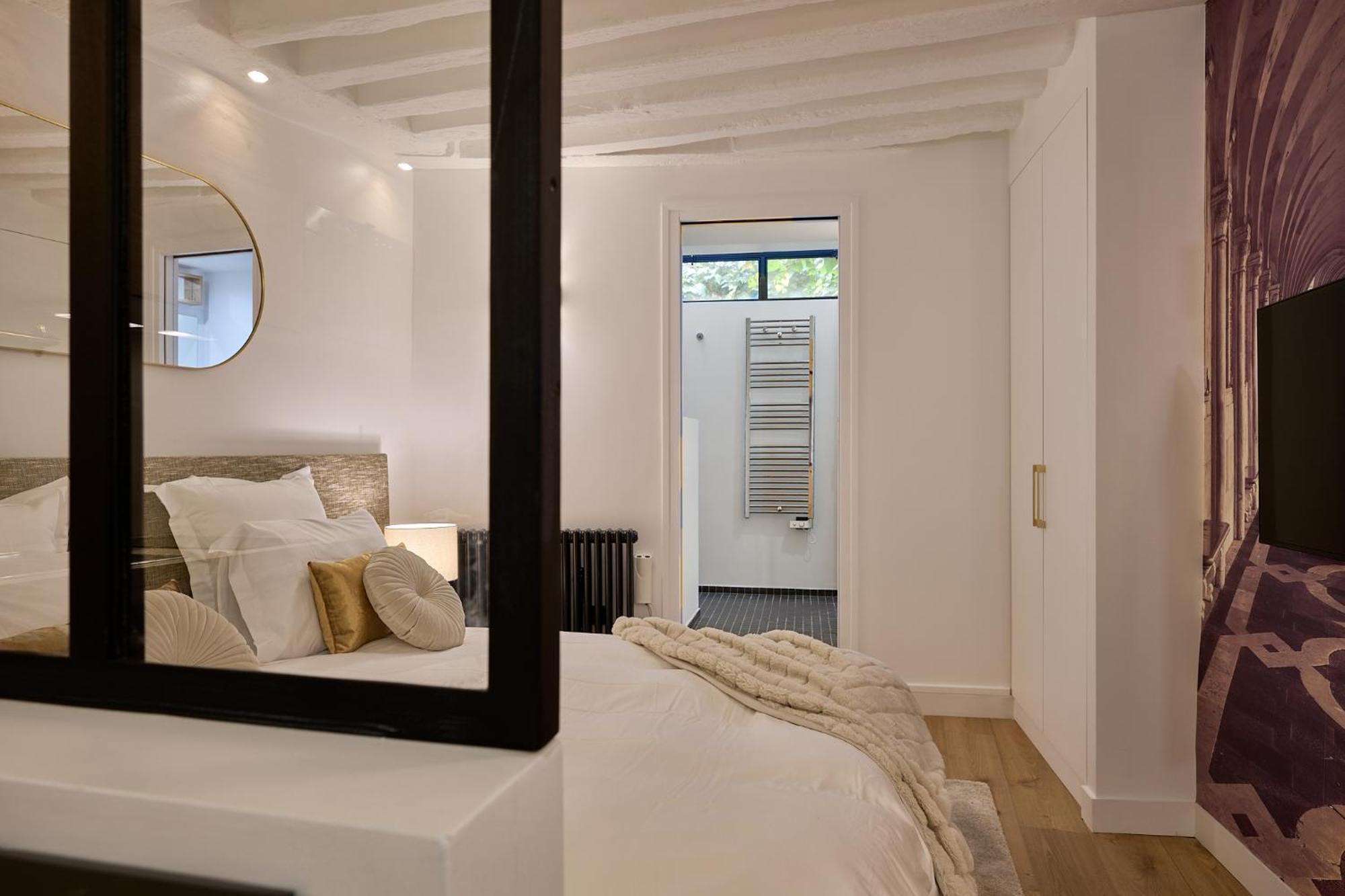 Cosy A 9 Min A Pied De La Cathedrale Notre Dame Appartamento